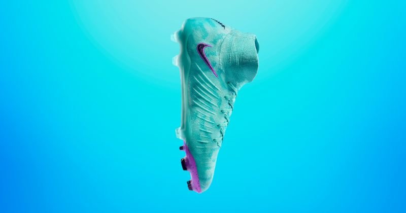 nike phantom luna football boot peak ready pack instep view in light blue